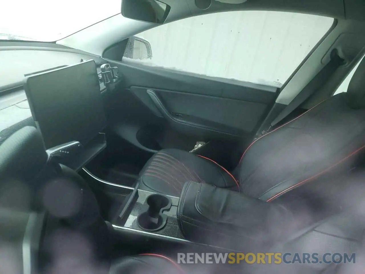 9 Photograph of a damaged car 5YJYGDEFXLF001861 TESLA MODEL Y 2020