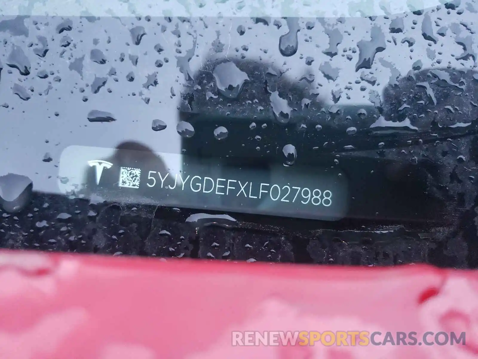 10 Photograph of a damaged car 5YJYGDEFXLF027988 TESLA MODEL Y 2020