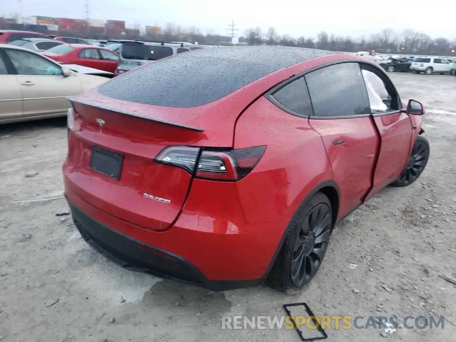 4 Photograph of a damaged car 5YJYGDEFXLF027988 TESLA MODEL Y 2020