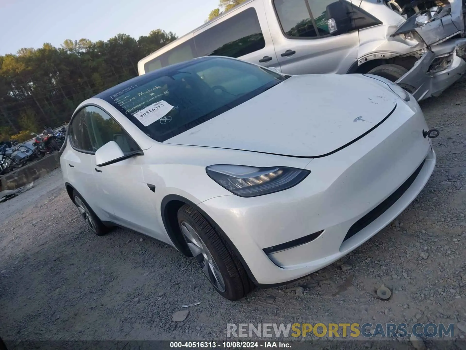 1 Photograph of a damaged car 5YJYGAEE0MF188311 TESLA MODEL Y 2021