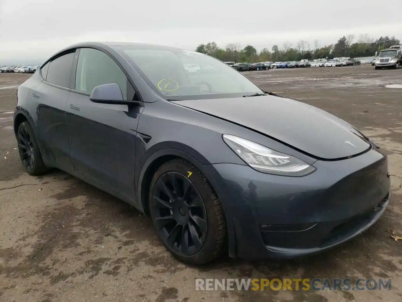 1 Photograph of a damaged car 5YJYGAEE0MF194206 TESLA MODEL Y 2021