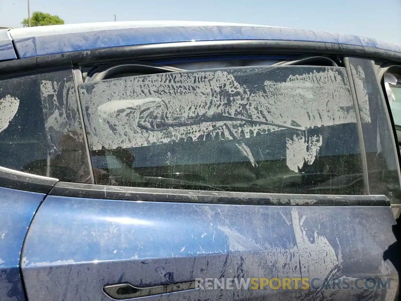 6 Photograph of a damaged car 5YJYGAEE0MF207410 TESLA MODEL Y 2021