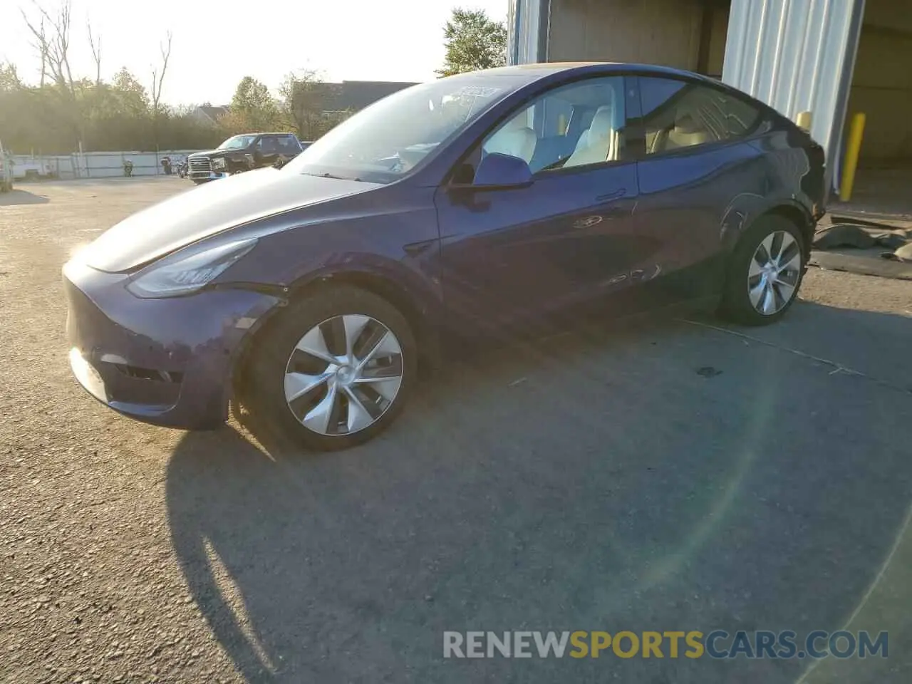 1 Photograph of a damaged car 5YJYGAEE1MF134533 TESLA MODEL Y 2021