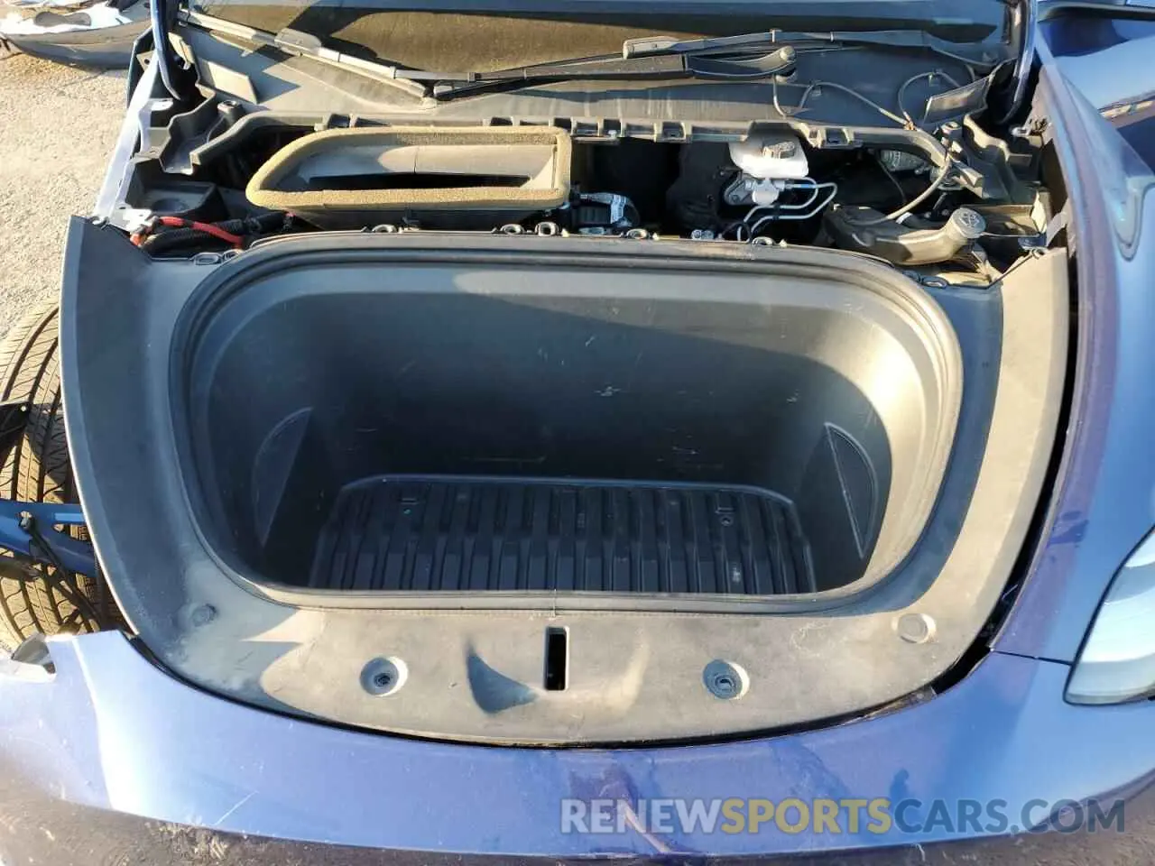 11 Photograph of a damaged car 5YJYGAEE1MF134533 TESLA MODEL Y 2021
