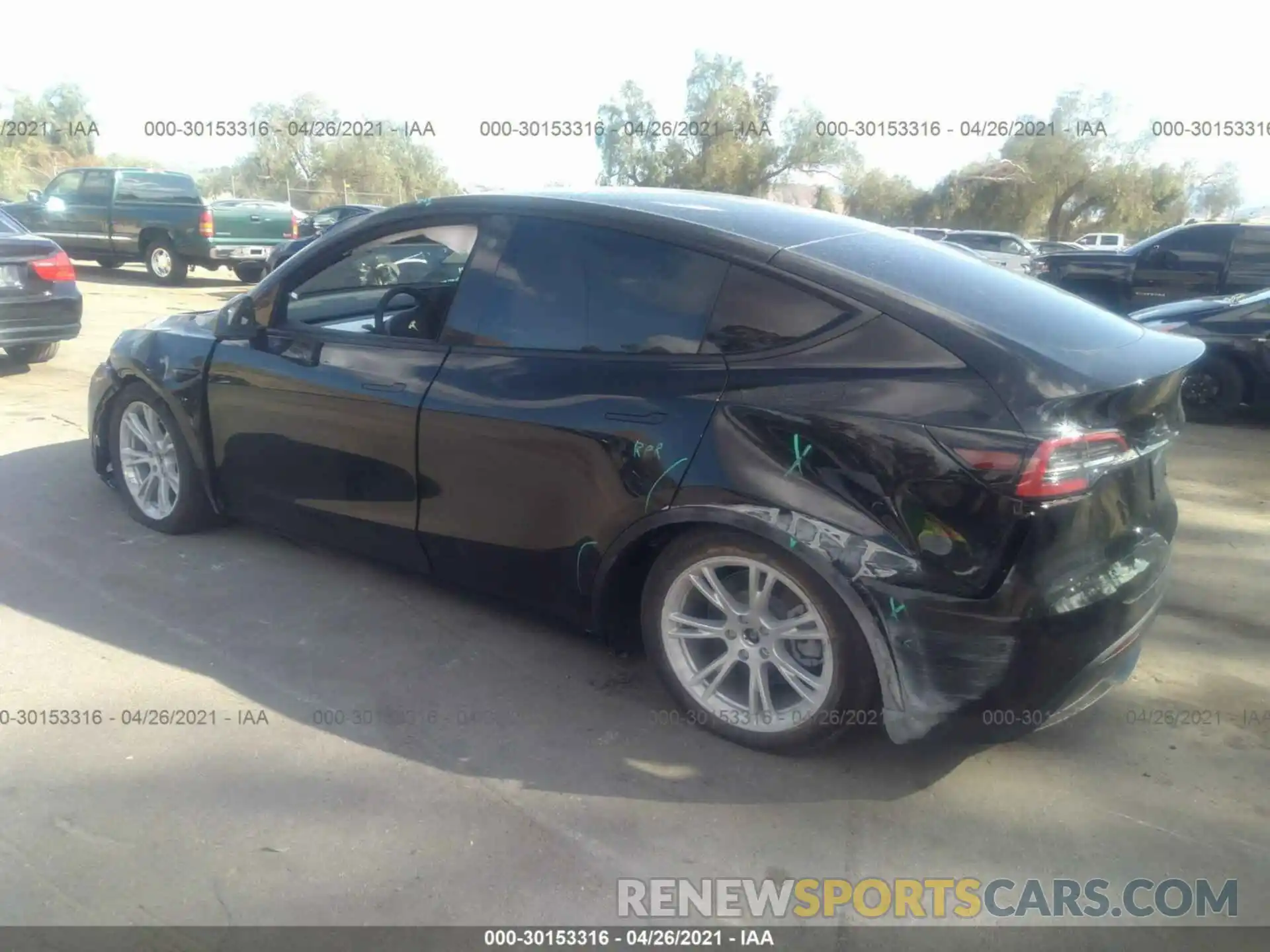 3 Photograph of a damaged car 5YJYGAEE1MF157603 TESLA MODEL Y 2021