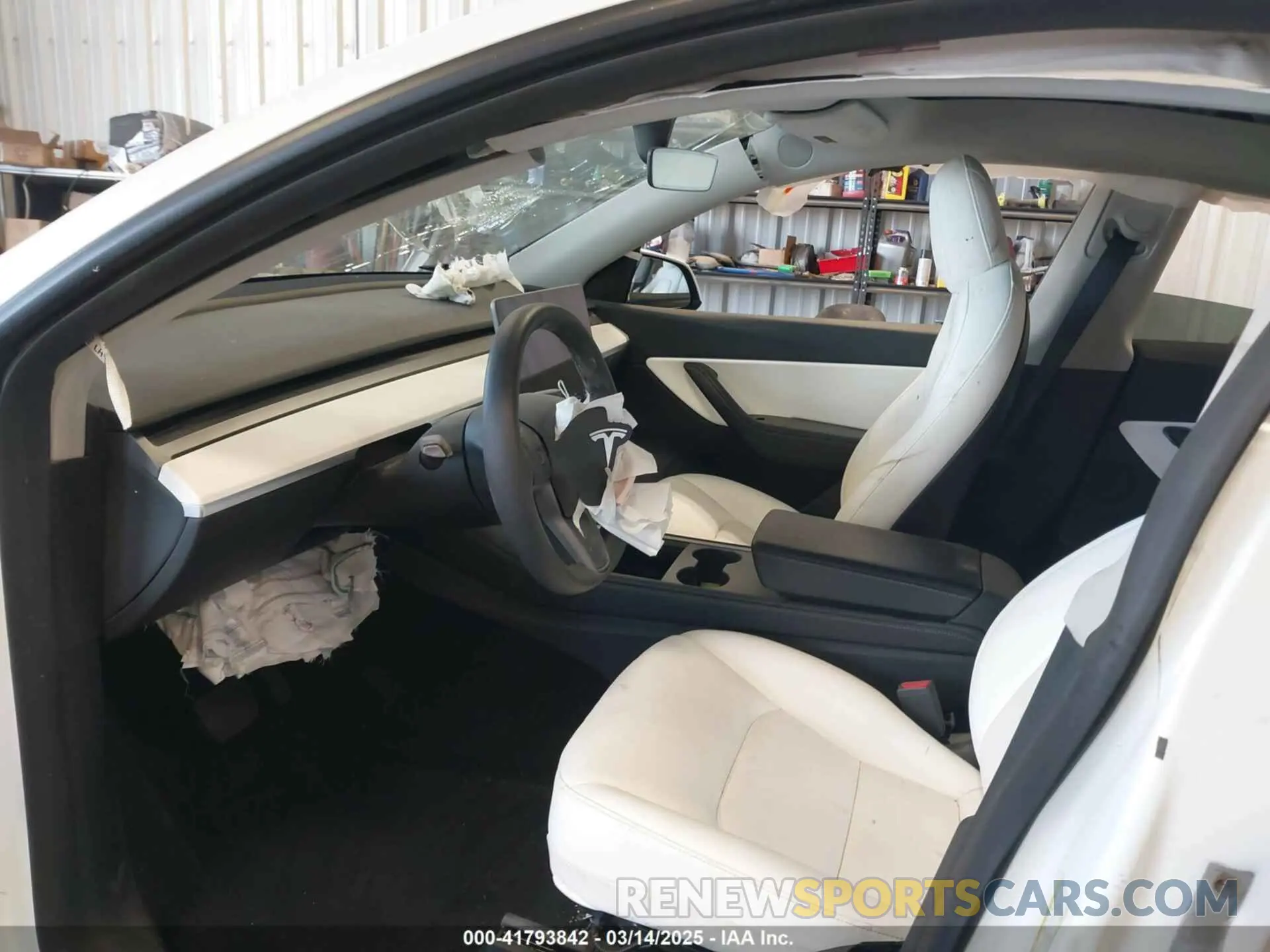 5 Photograph of a damaged car 5YJYGAEE1MF216200 TESLA MODEL Y 2021