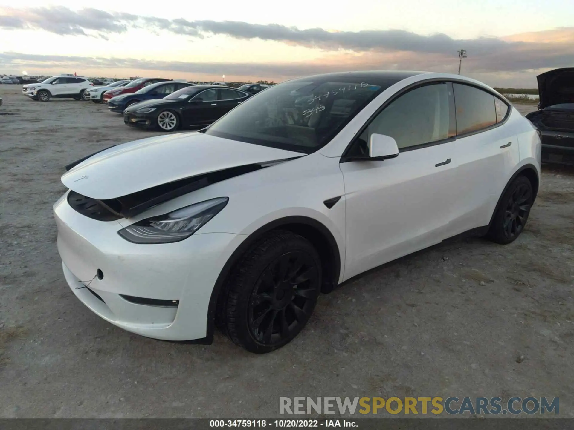 2 Photograph of a damaged car 5YJYGAEE1MF263341 TESLA MODEL Y 2021
