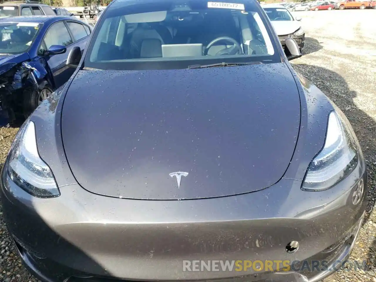 7 Photograph of a damaged car 5YJYGAEE1MF286876 TESLA MODEL Y 2021