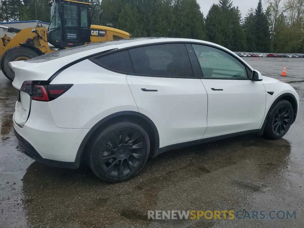 3 Photograph of a damaged car 5YJYGAEE2MF115988 TESLA MODEL Y 2021