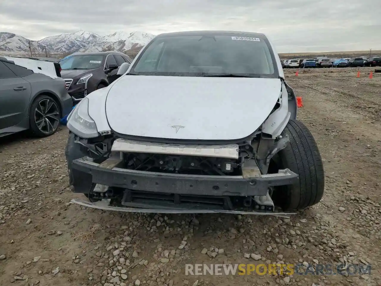 5 Photograph of a damaged car 5YJYGAEE2MF208350 TESLA MODEL Y 2021