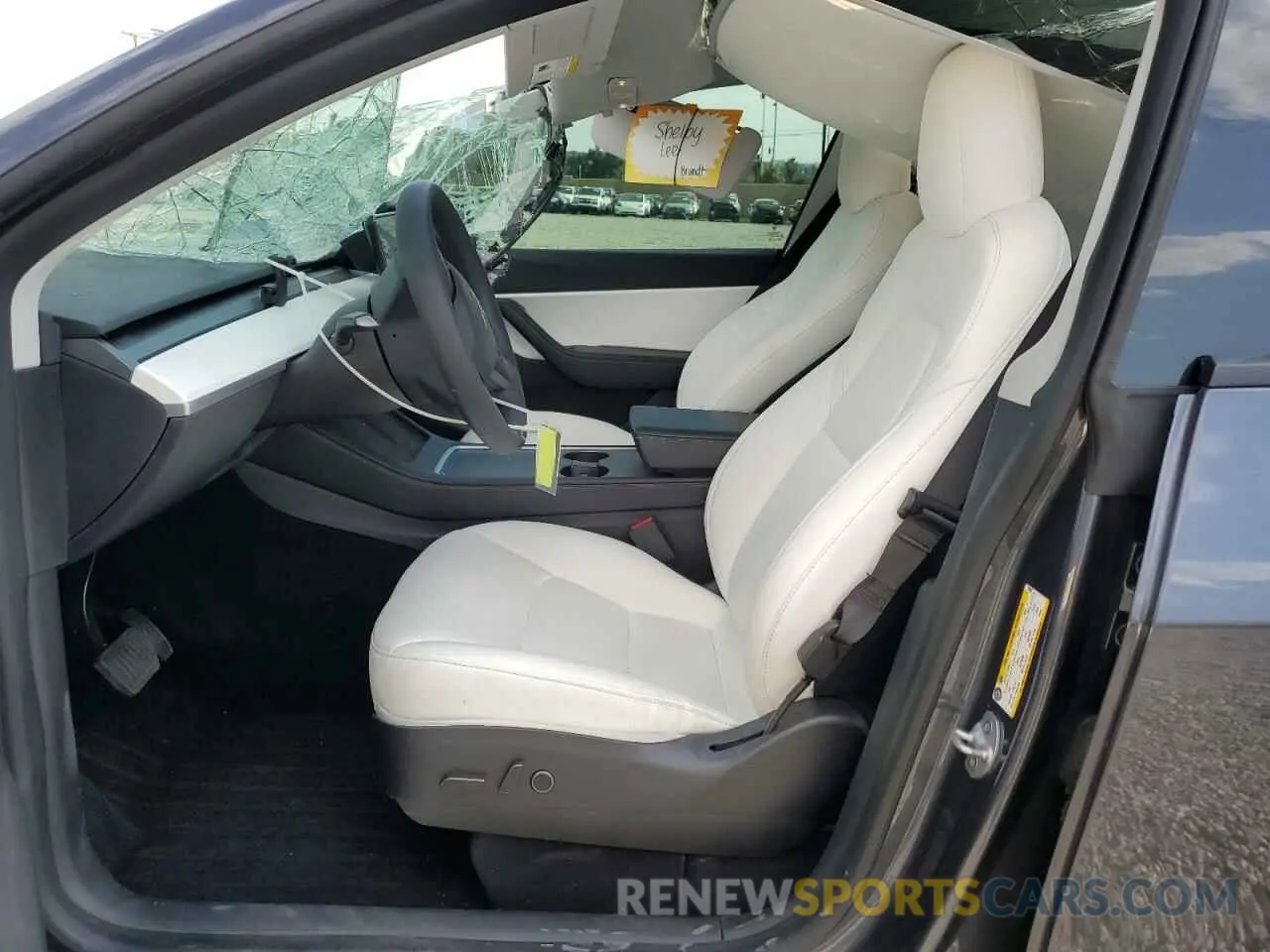 7 Photograph of a damaged car 5YJYGAEE2MF252025 TESLA MODEL Y 2021