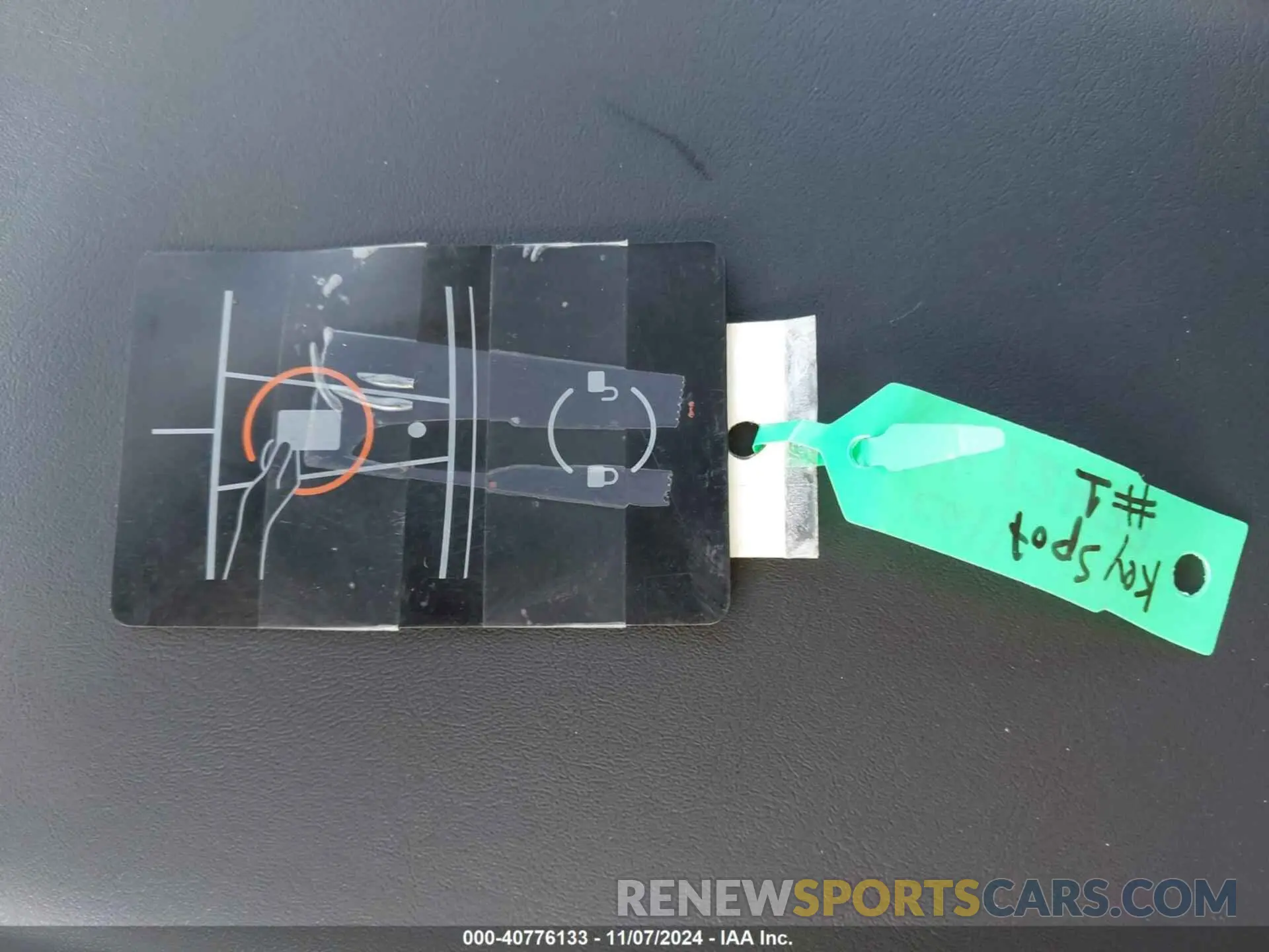 11 Photograph of a damaged car 5YJYGAEE2MF273201 TESLA MODEL Y 2021