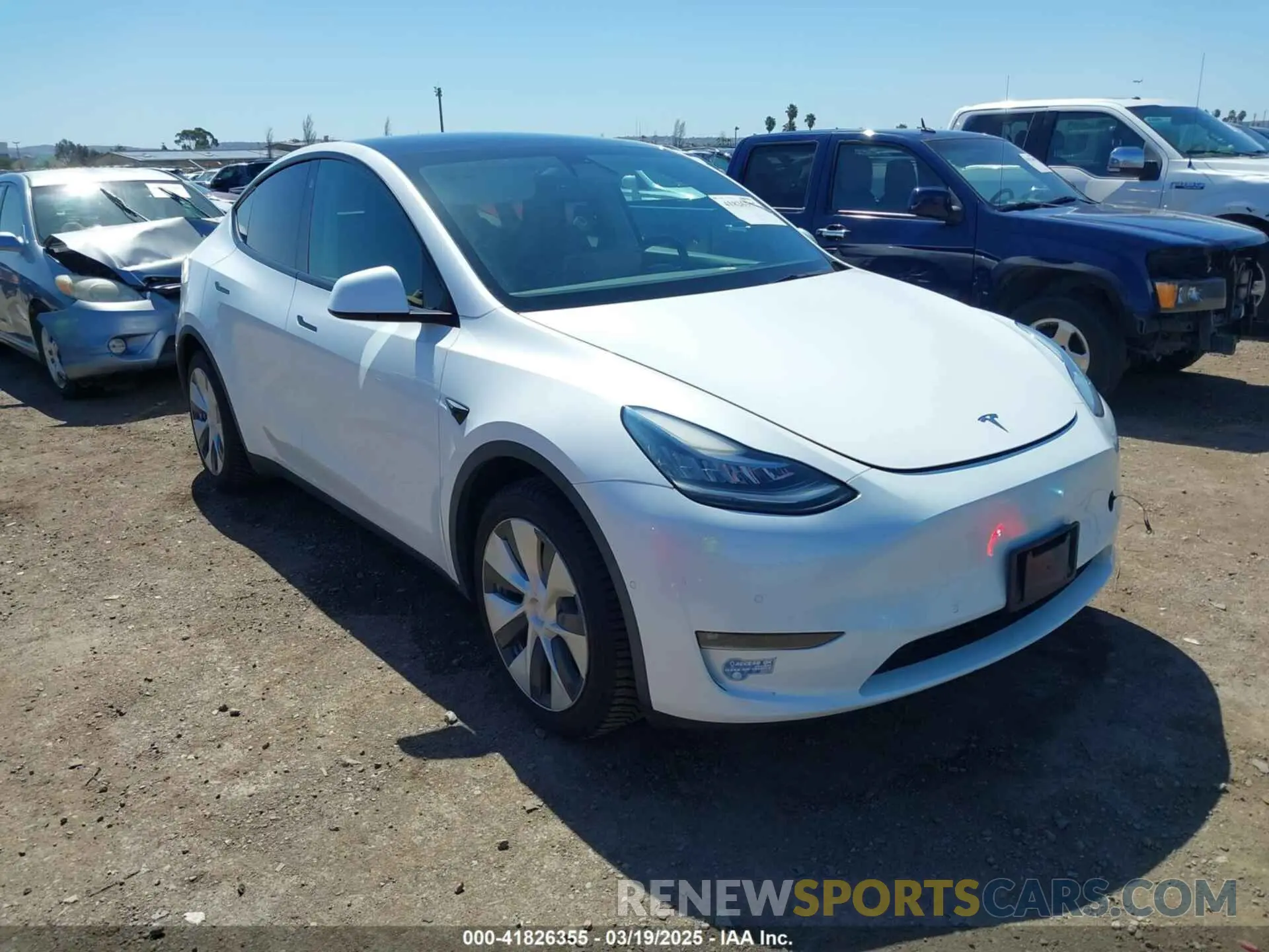 1 Photograph of a damaged car 5YJYGAEE3MF172961 TESLA MODEL Y 2021