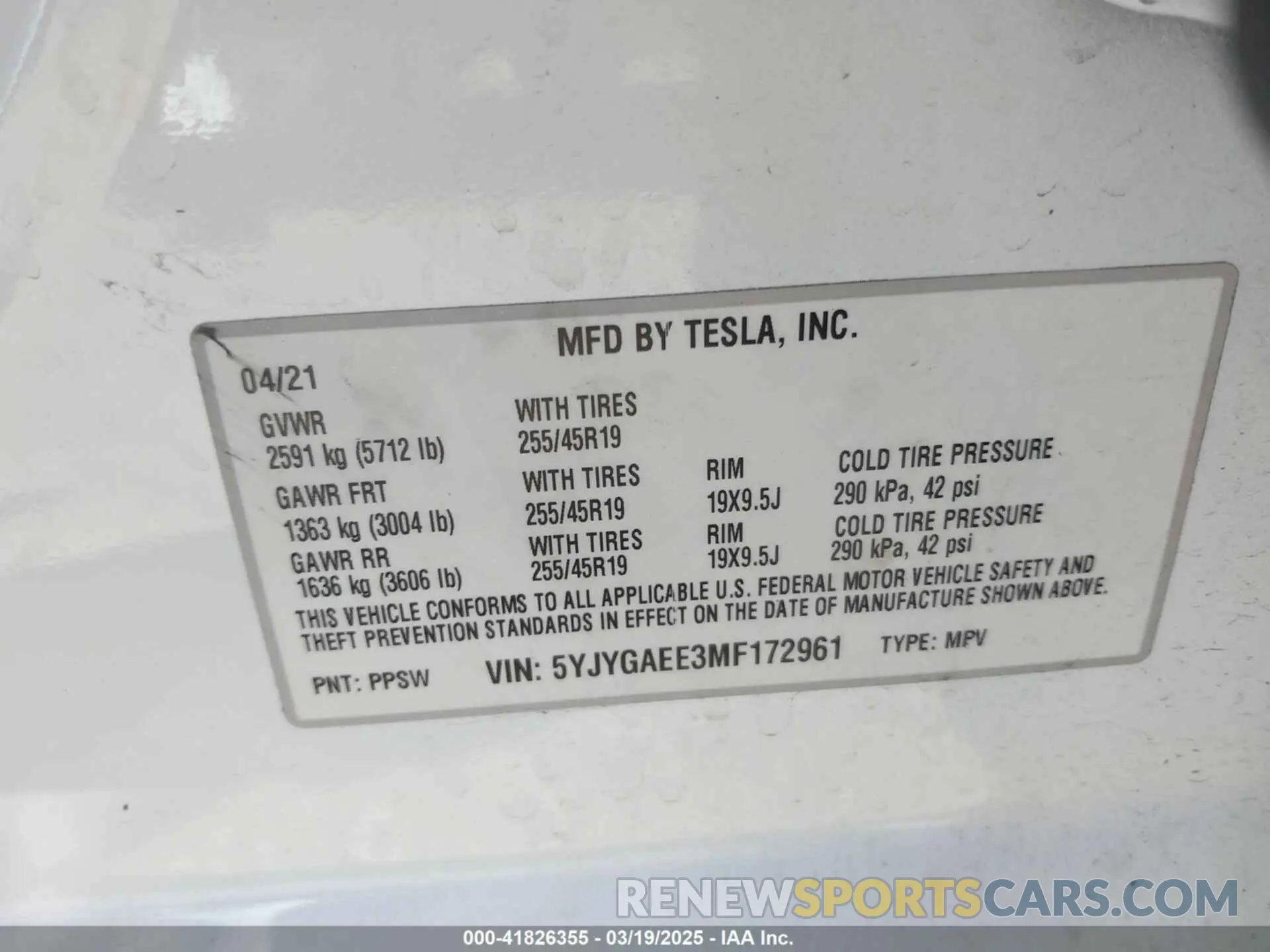 9 Photograph of a damaged car 5YJYGAEE3MF172961 TESLA MODEL Y 2021