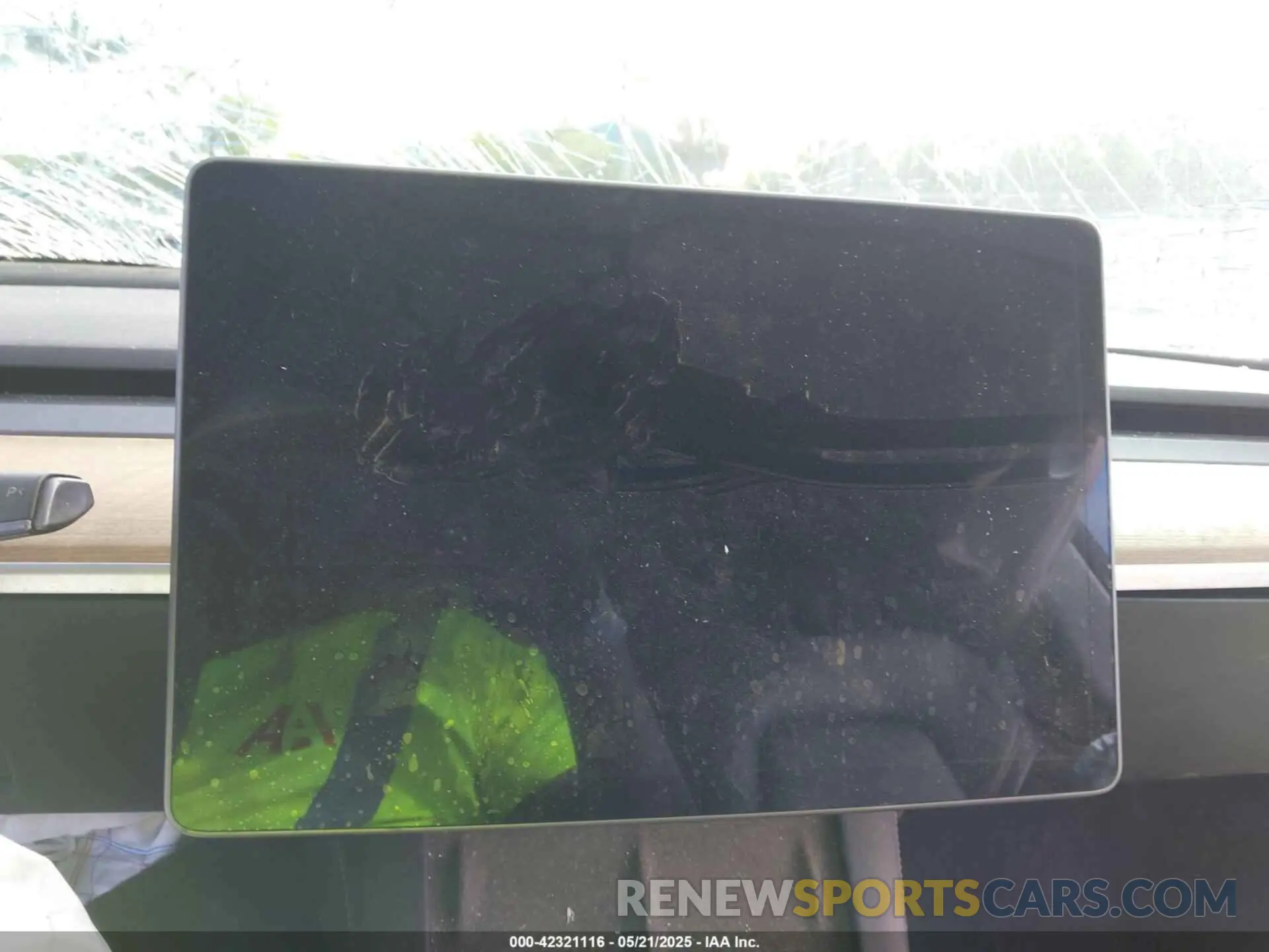 7 Photograph of a damaged car 5YJYGAEE3MF184396 TESLA MODEL Y 2021