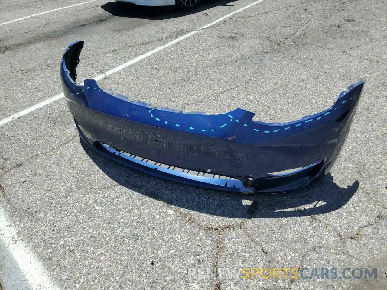 12 Photograph of a damaged car 5YJYGAEE3MF196385 TESLA MODEL Y 2021