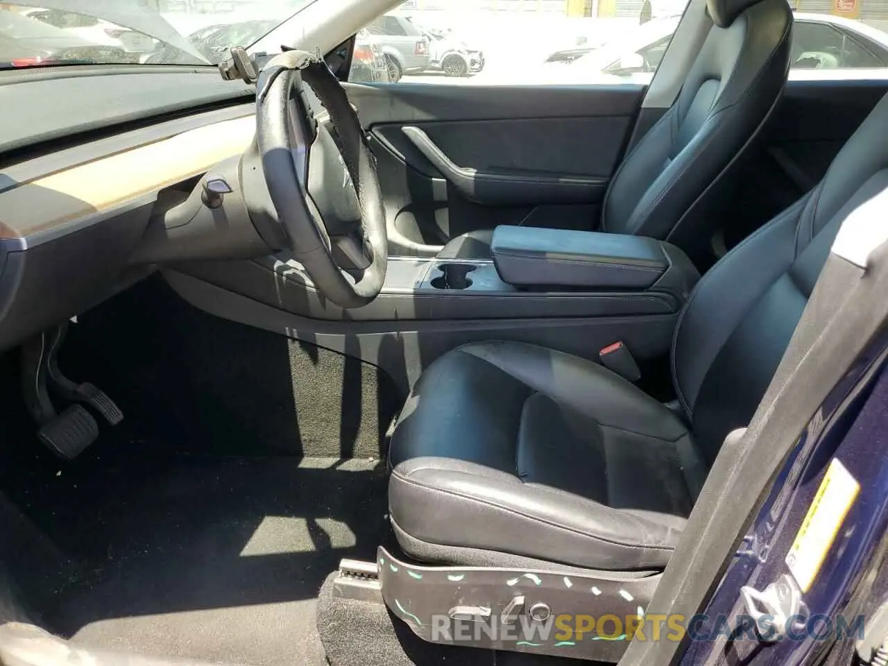 7 Photograph of a damaged car 5YJYGAEE3MF196385 TESLA MODEL Y 2021