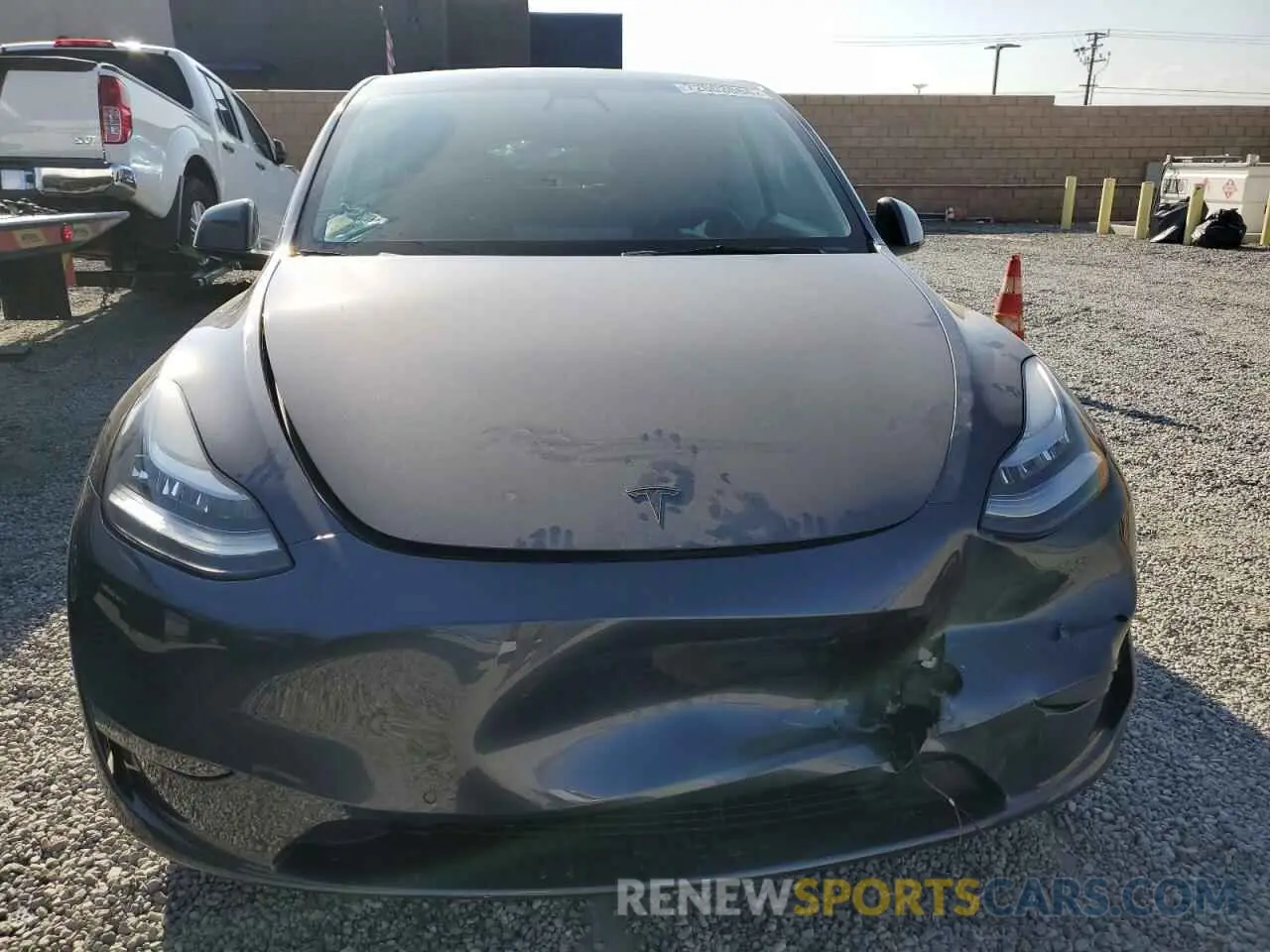 5 Photograph of a damaged car 5YJYGAEE3MF200905 TESLA MODEL Y 2021