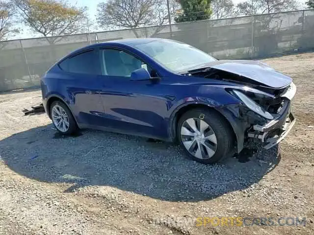 11 Photograph of a damaged car 5YJYGAEE3MF231751 TESLA MODEL Y 2021