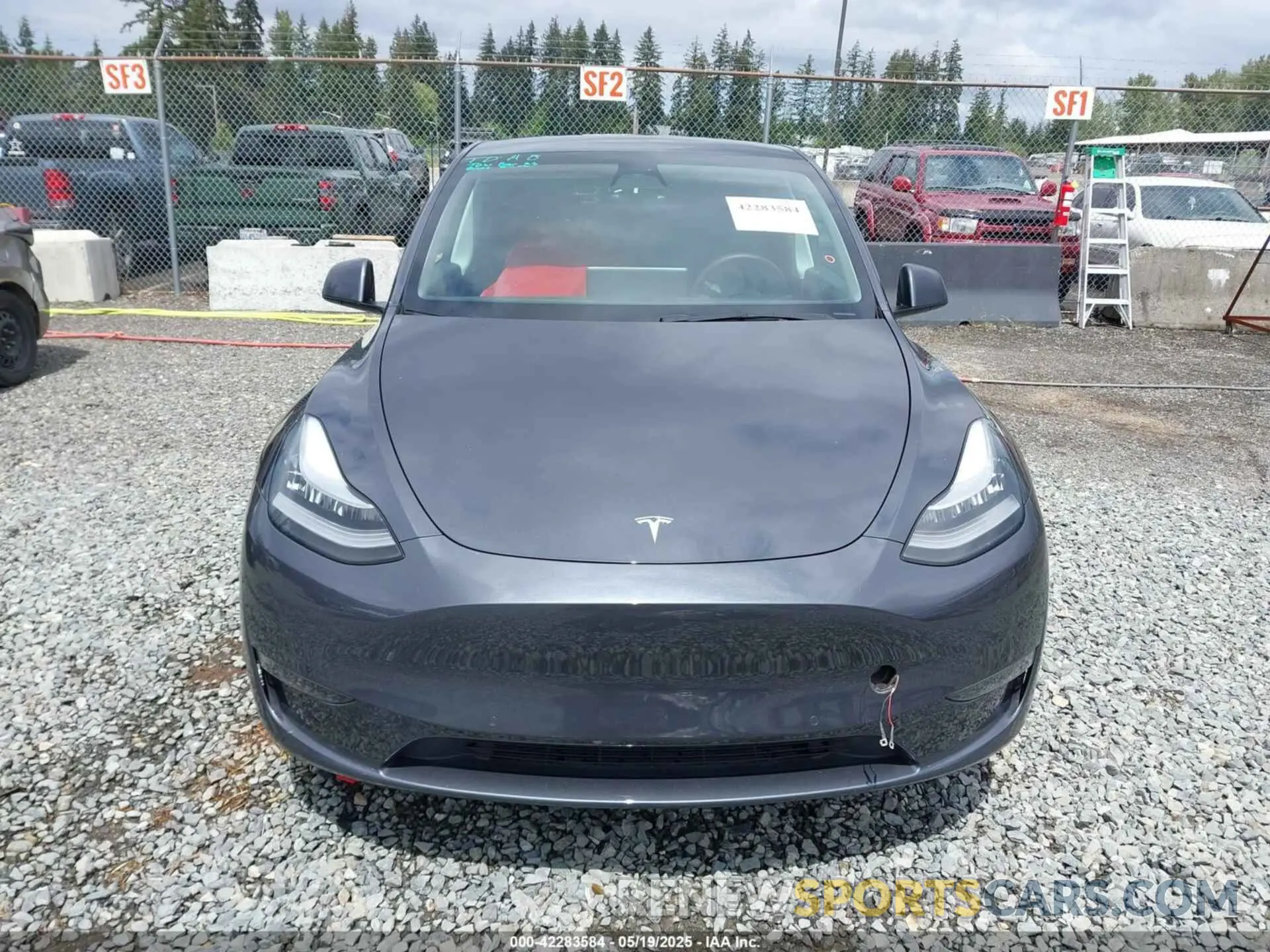 13 Photograph of a damaged car 5YJYGAEE3MF258979 TESLA MODEL Y 2021
