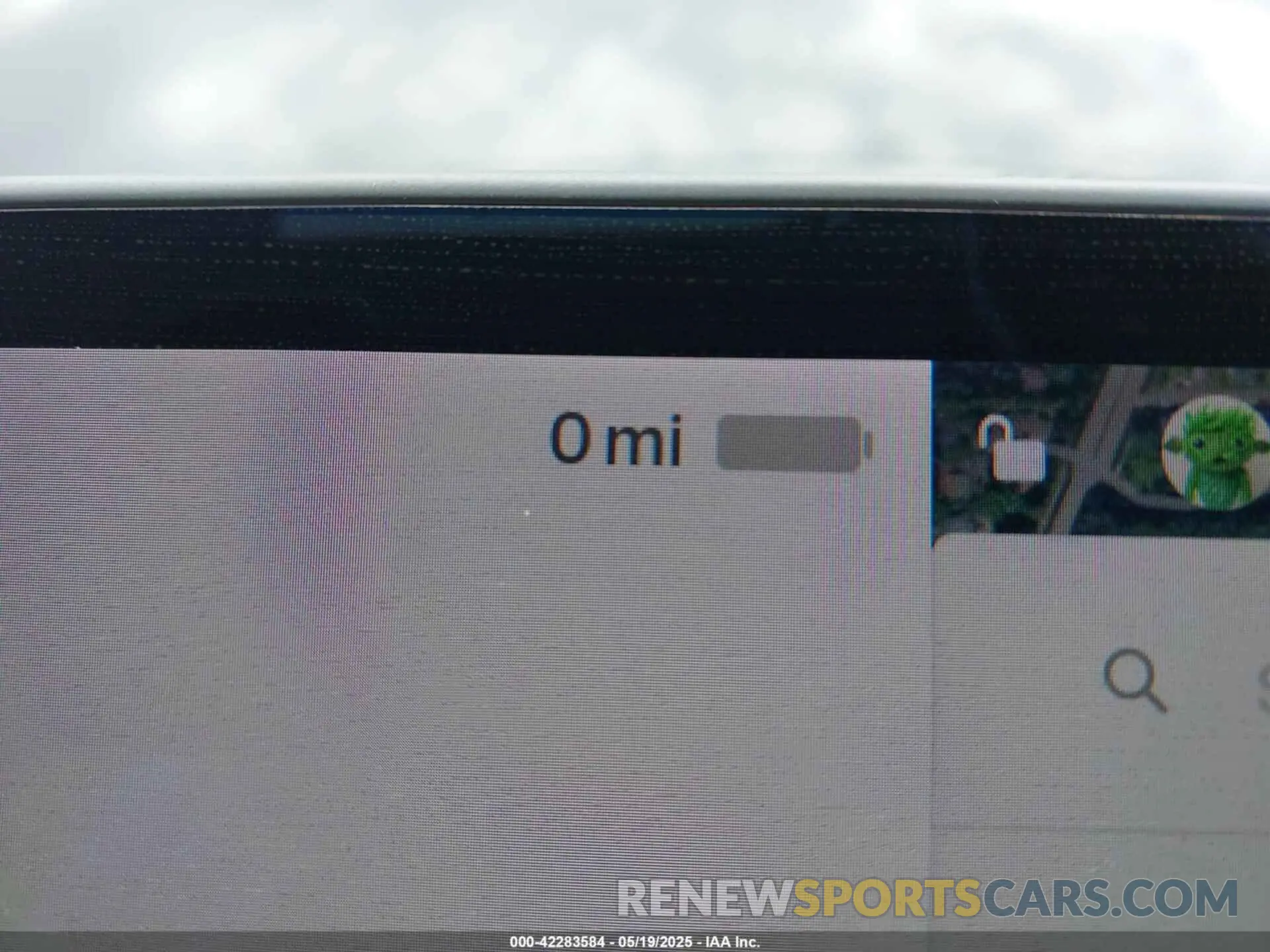 18 Photograph of a damaged car 5YJYGAEE3MF258979 TESLA MODEL Y 2021