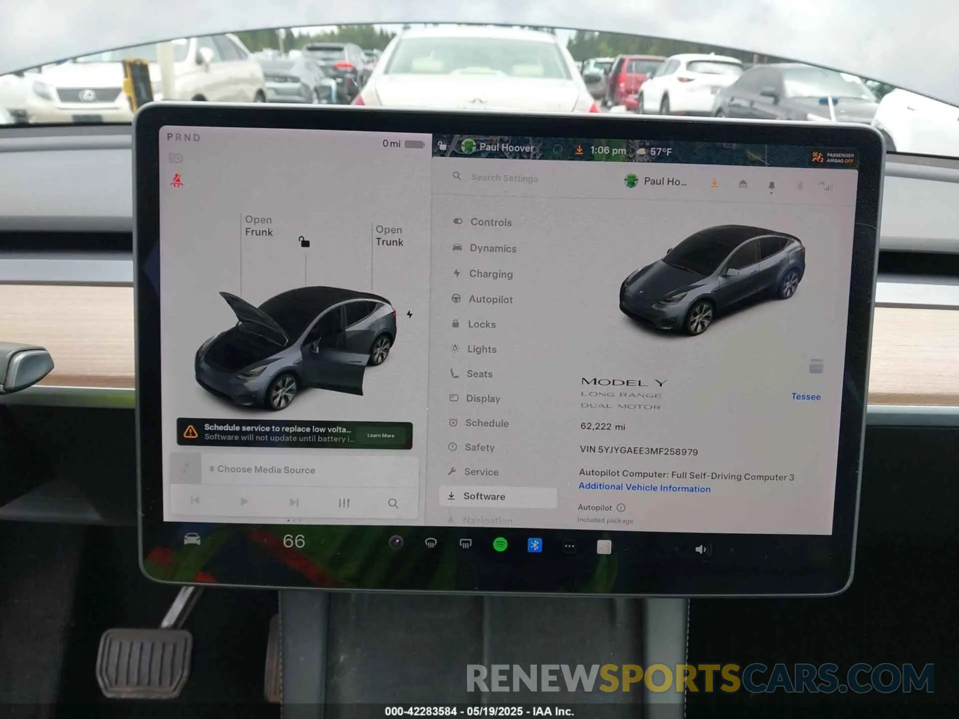 19 Photograph of a damaged car 5YJYGAEE3MF258979 TESLA MODEL Y 2021