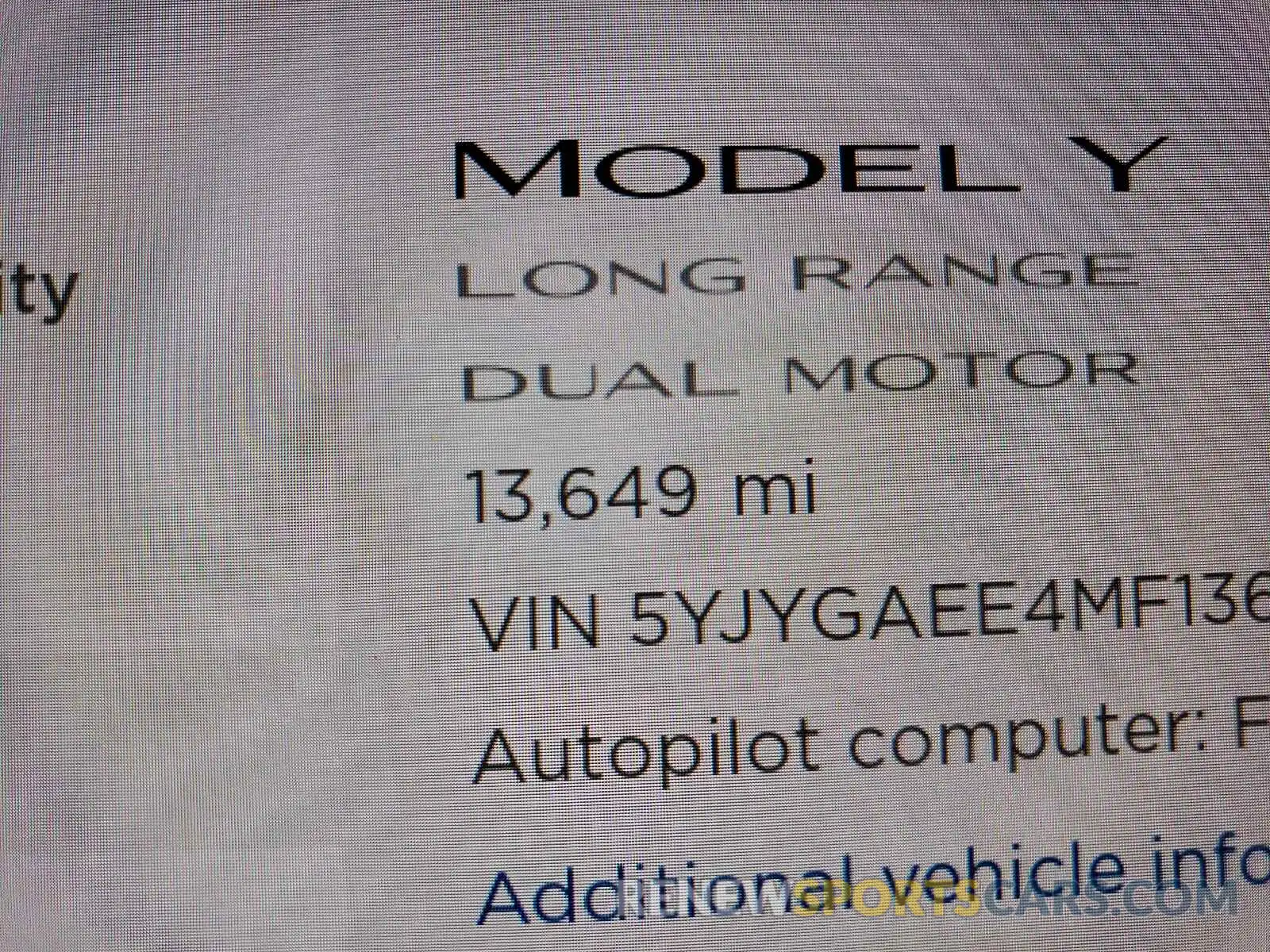 8 Photograph of a damaged car 5YJYGAEE4MF136549 TESLA MODEL Y 2021