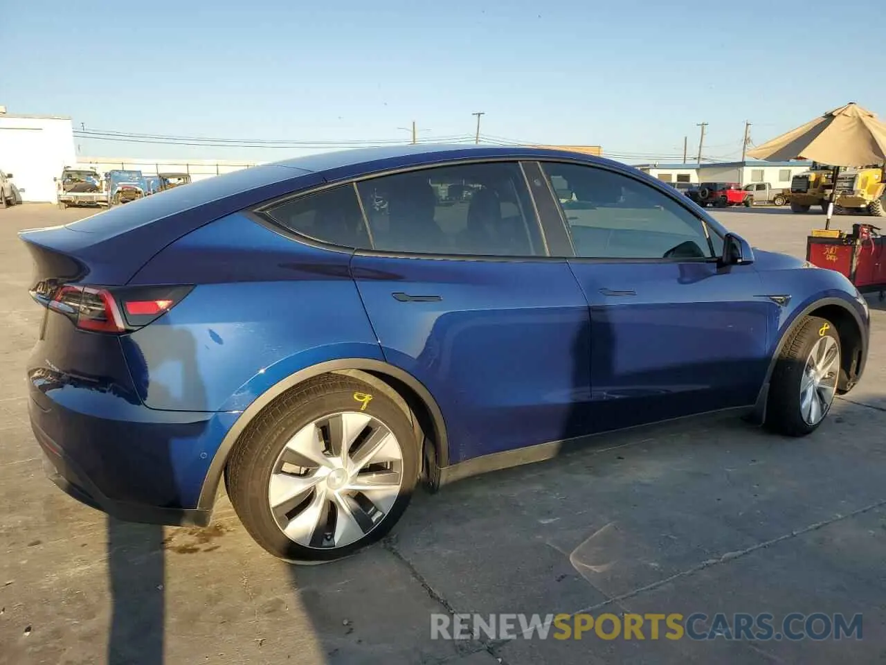 3 Photograph of a damaged car 5YJYGAEE4MF211489 TESLA MODEL Y 2021