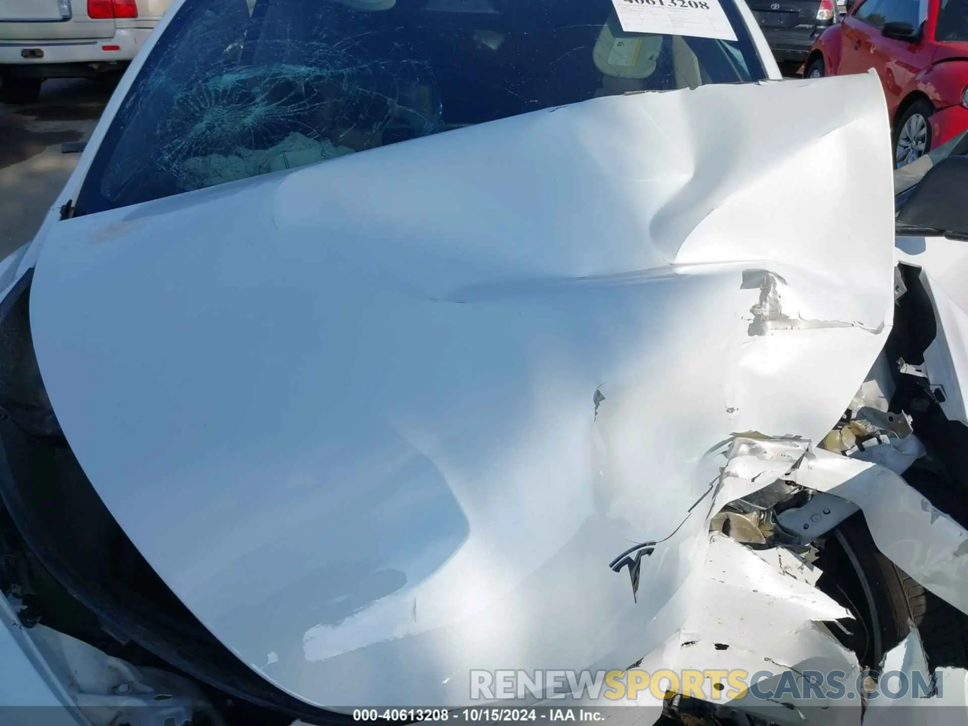 10 Photograph of a damaged car 5YJYGAEE4MF213260 TESLA MODEL Y 2021