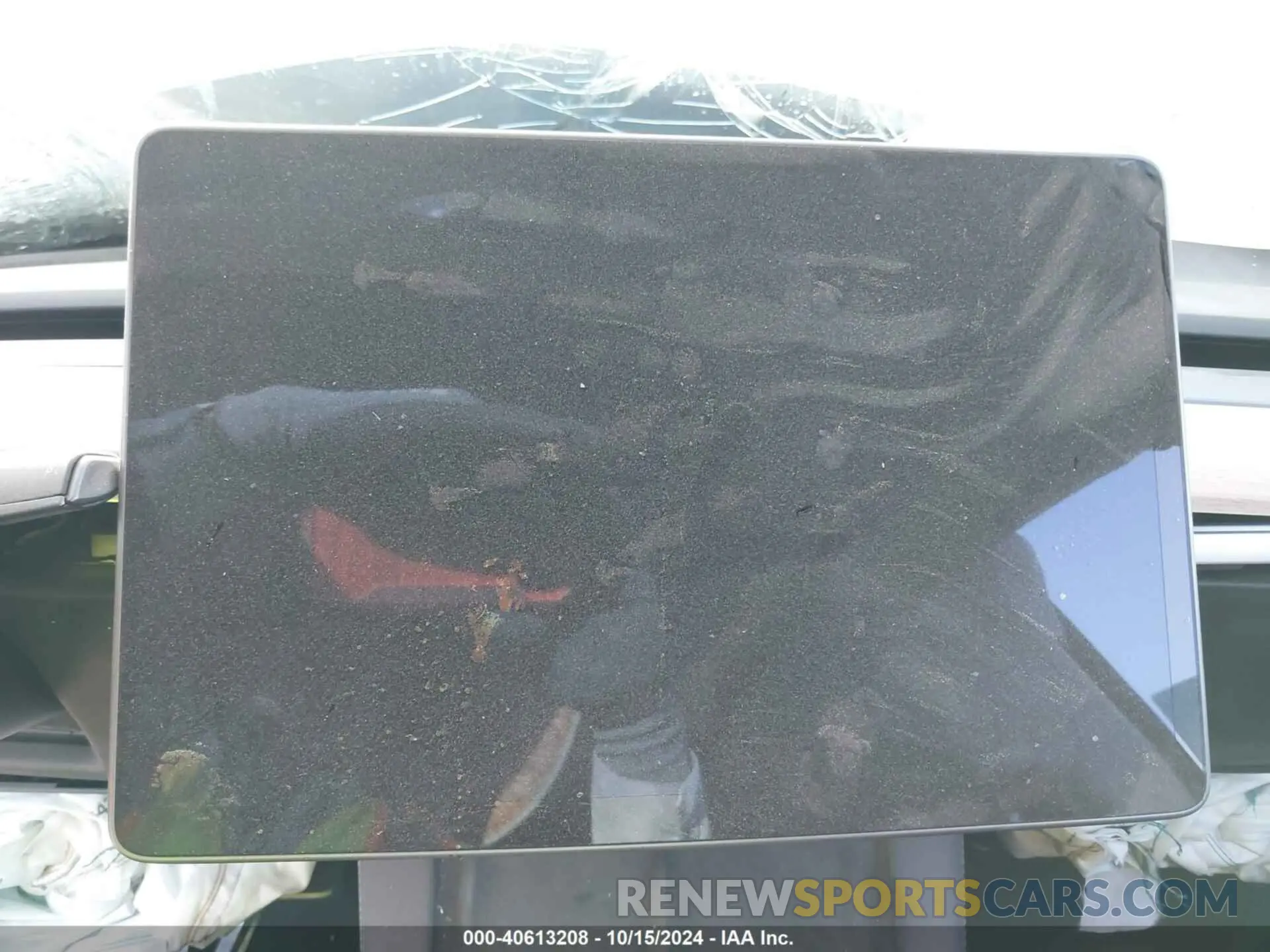 15 Photograph of a damaged car 5YJYGAEE4MF213260 TESLA MODEL Y 2021