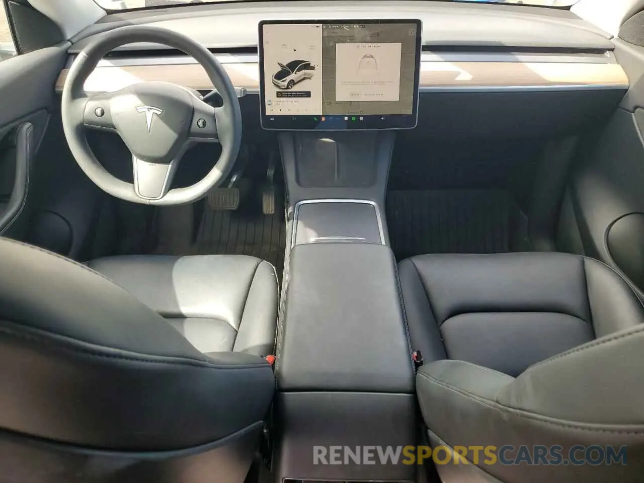 8 Photograph of a damaged car 5YJYGAEE4MF231421 TESLA MODEL Y 2021