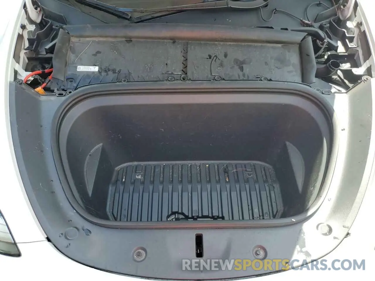 11 Photograph of a damaged car 5YJYGAEE4MF266931 TESLA MODEL Y 2021