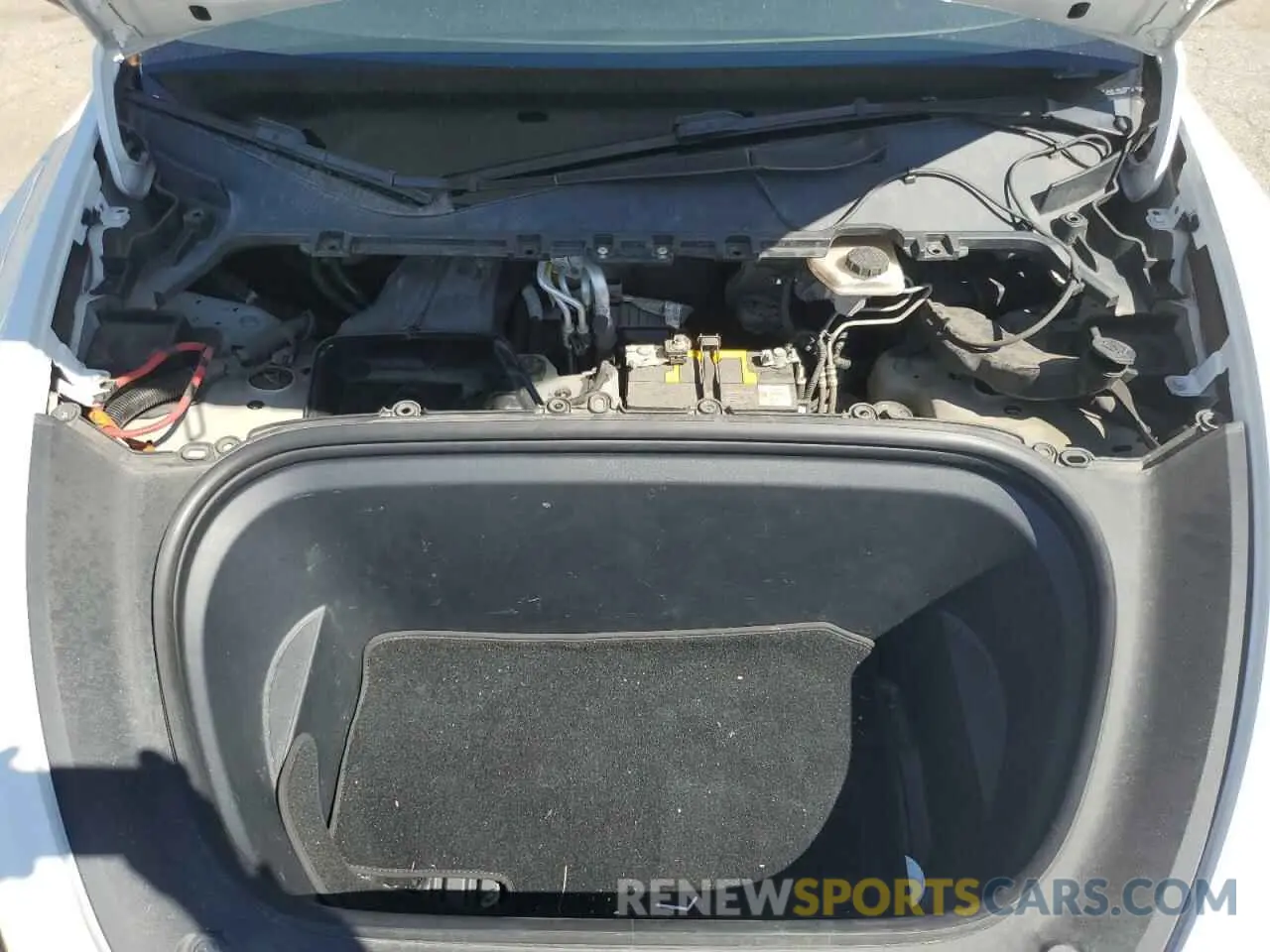 14 Photograph of a damaged car 5YJYGAEE4MF267156 TESLA MODEL Y 2021