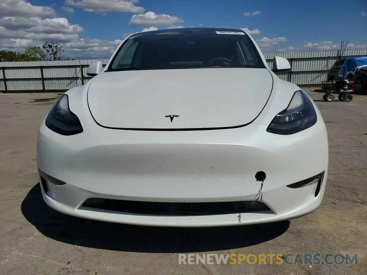 5 Photograph of a damaged car 5YJYGAEE4MF267156 TESLA MODEL Y 2021