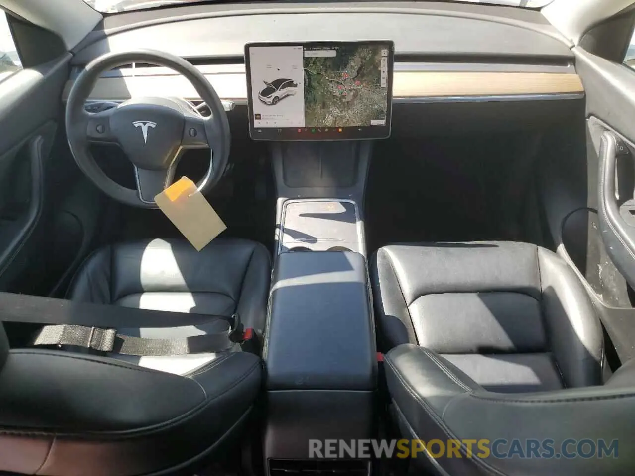8 Photograph of a damaged car 5YJYGAEE4MF267156 TESLA MODEL Y 2021
