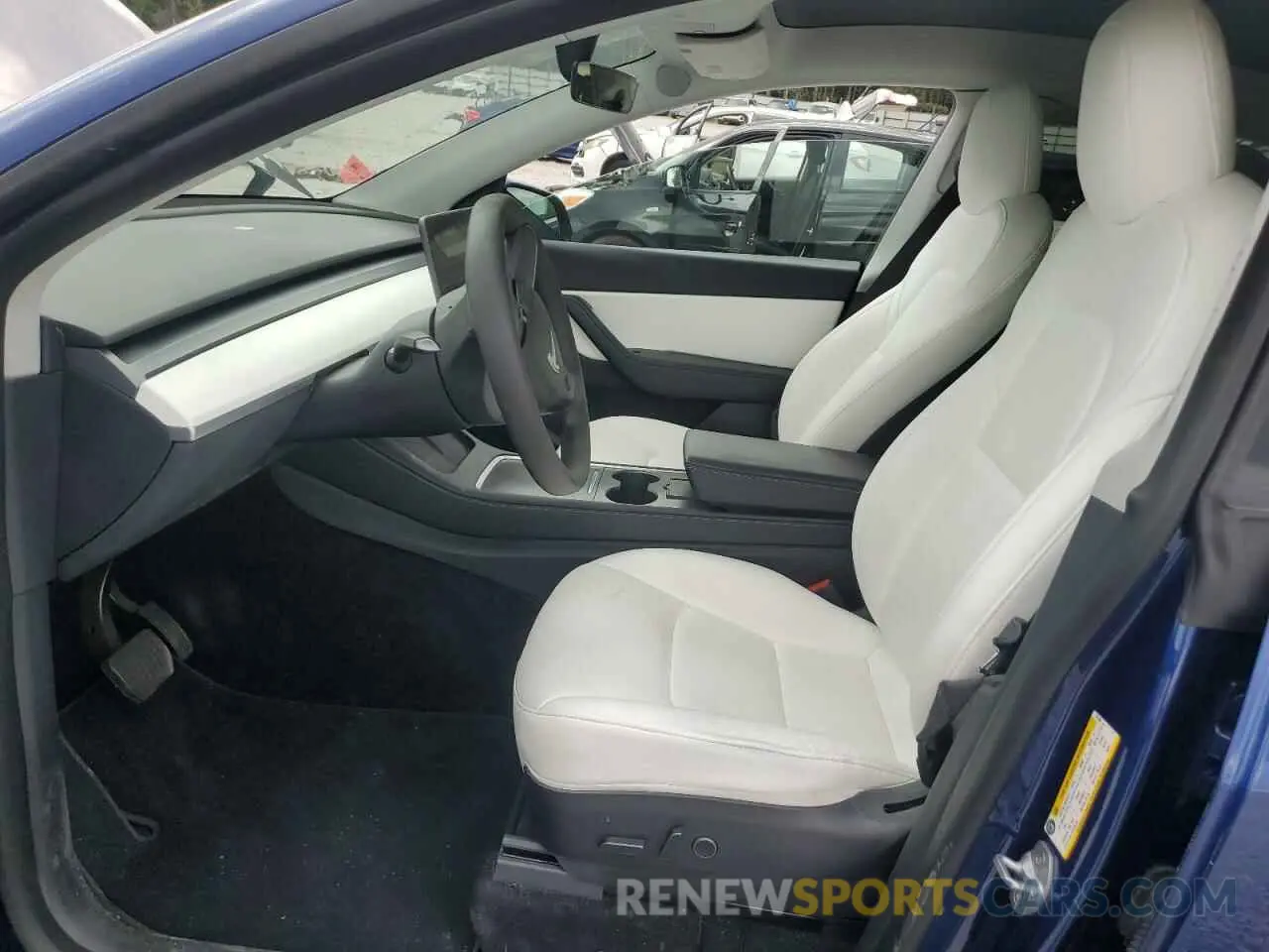 7 Photograph of a damaged car 5YJYGAEE4MF311706 TESLA MODEL Y 2021