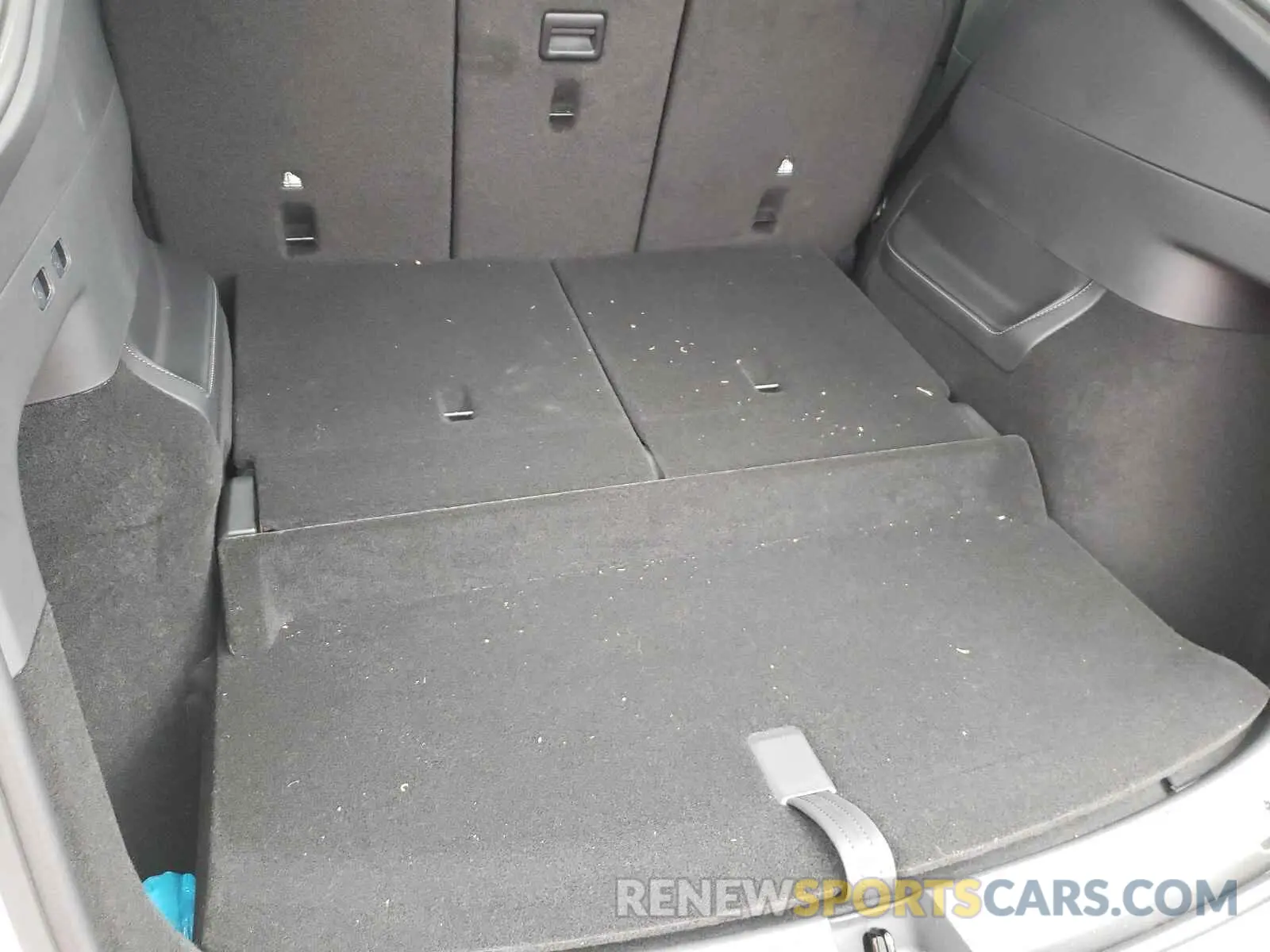 7 Photograph of a damaged car 5YJYGAEE5MF136723 TESLA MODEL Y 2021