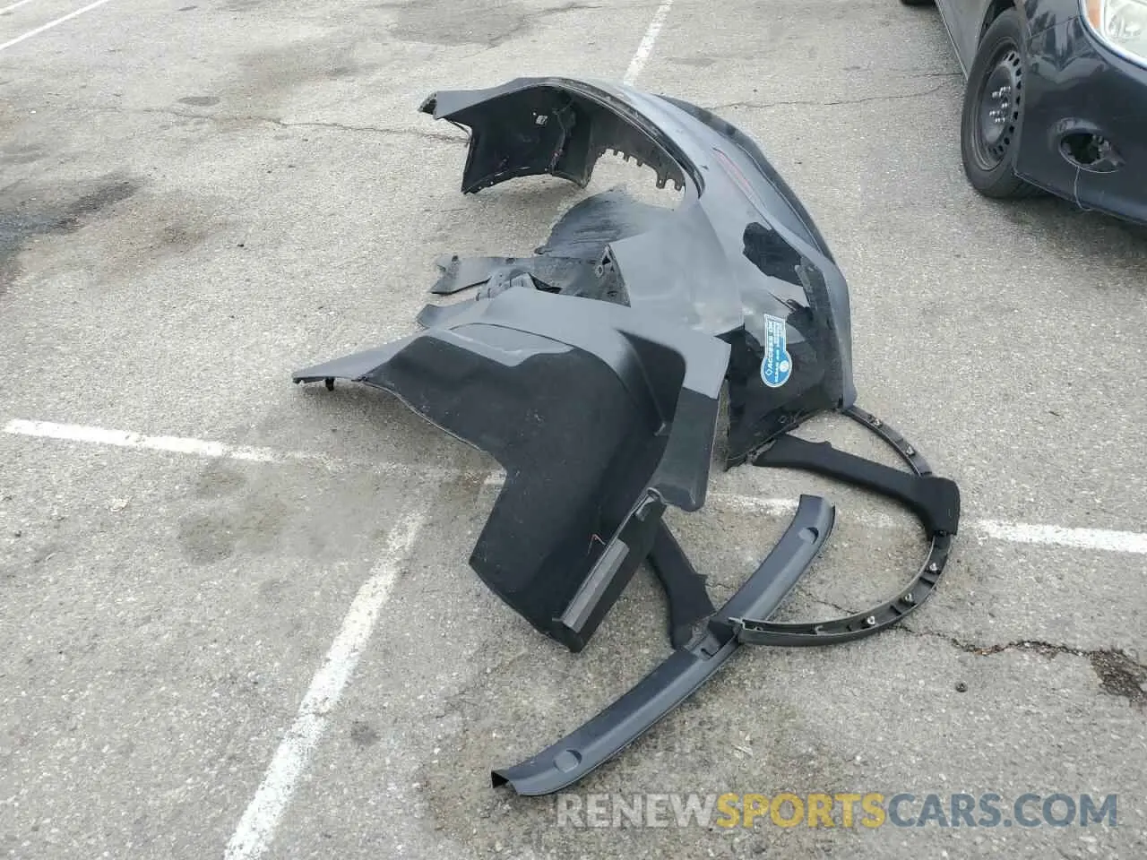13 Photograph of a damaged car 5YJYGAEE5MF143672 TESLA MODEL Y 2021