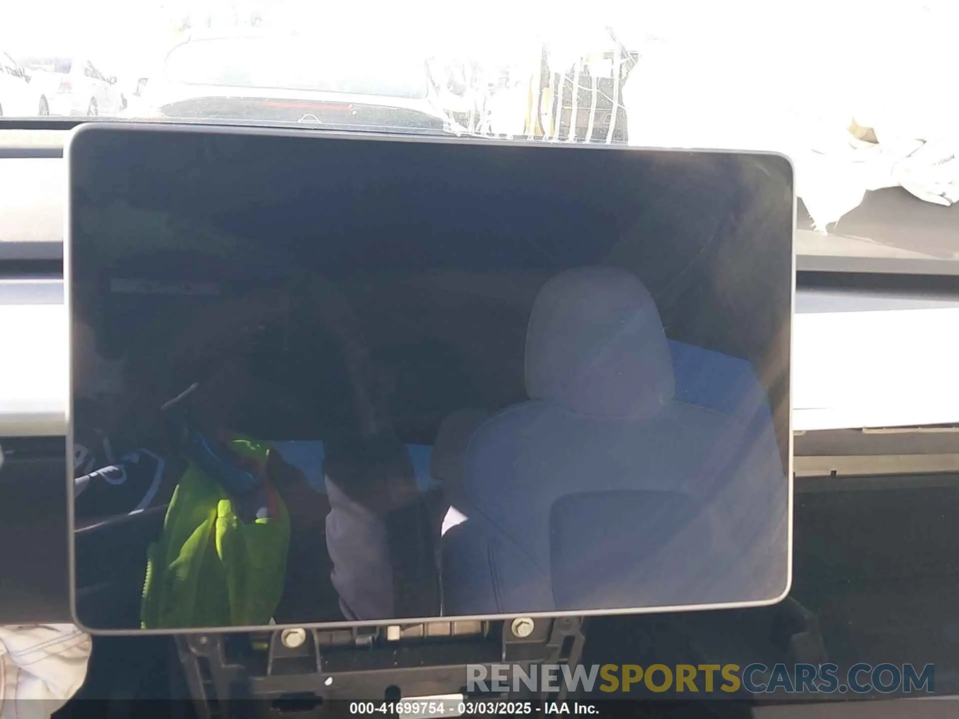 7 Photograph of a damaged car 5YJYGAEE5MF158253 TESLA MODEL Y 2021