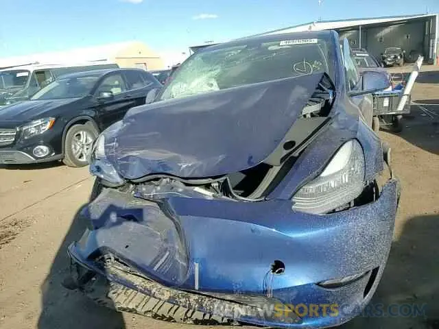 12 Photograph of a damaged car 5YJYGAEE5MF180205 TESLA MODEL Y 2021