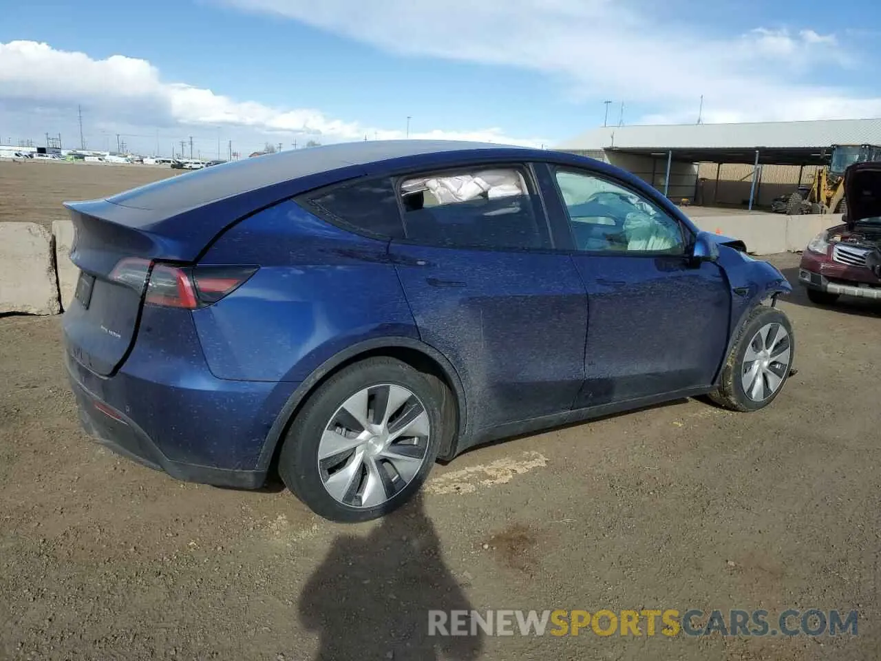 3 Photograph of a damaged car 5YJYGAEE5MF180205 TESLA MODEL Y 2021