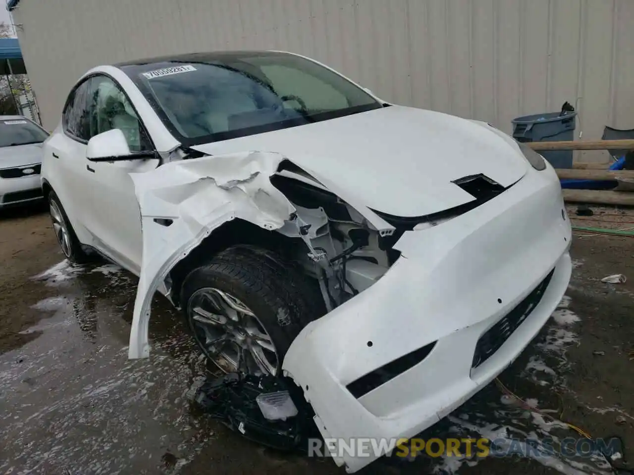 1 Photograph of a damaged car 5YJYGAEE5MF201408 TESLA MODEL Y 2021