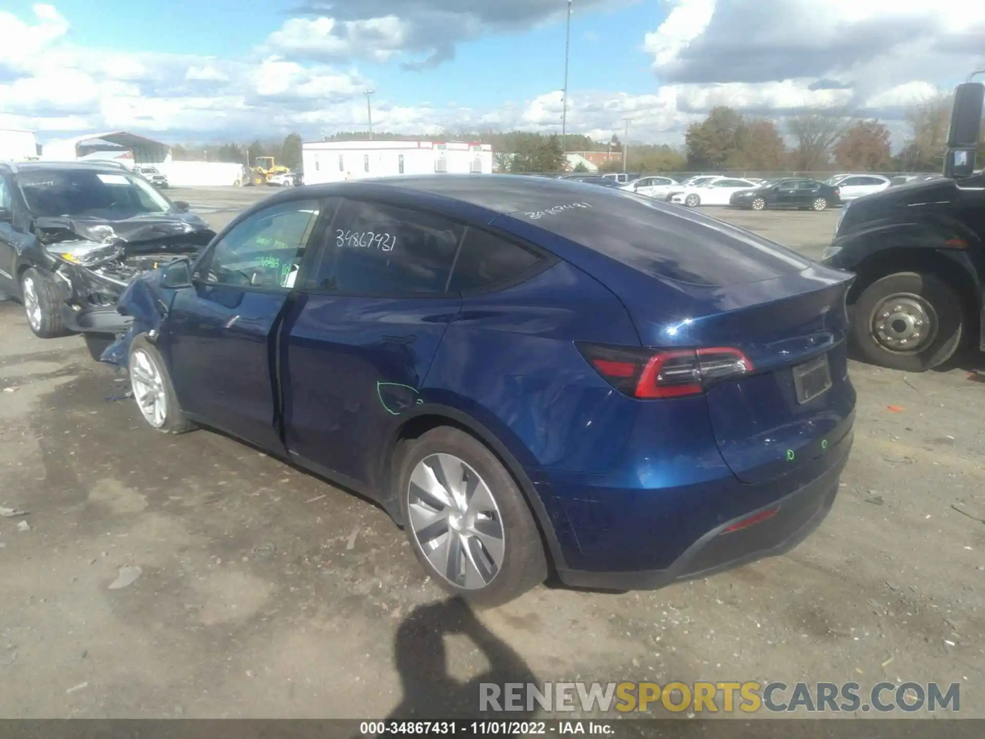 3 Photograph of a damaged car 5YJYGAEE5MF257946 TESLA MODEL Y 2021