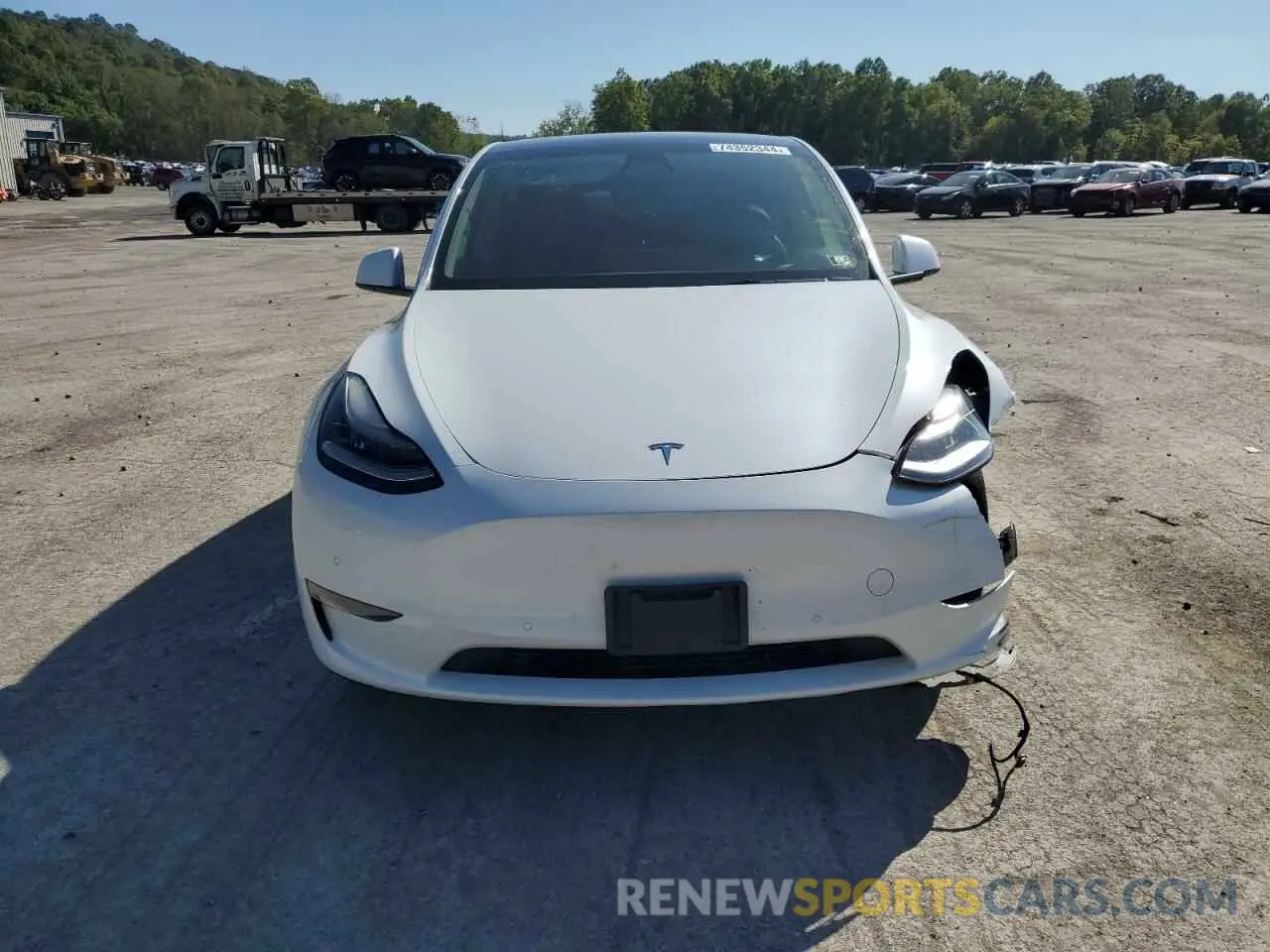 5 Photograph of a damaged car 5YJYGAEE6MF149142 TESLA MODEL Y 2021