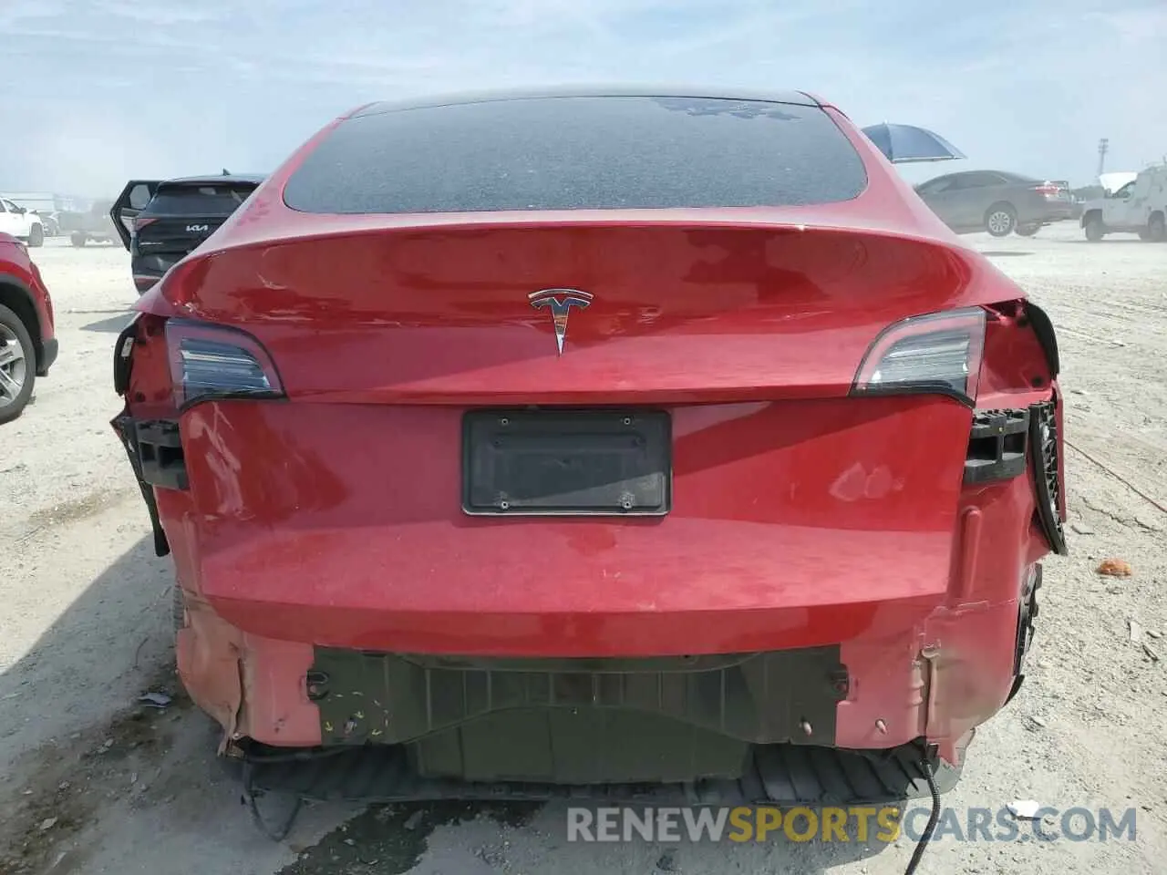 6 Photograph of a damaged car 5YJYGAEE6MF187986 TESLA MODEL Y 2021