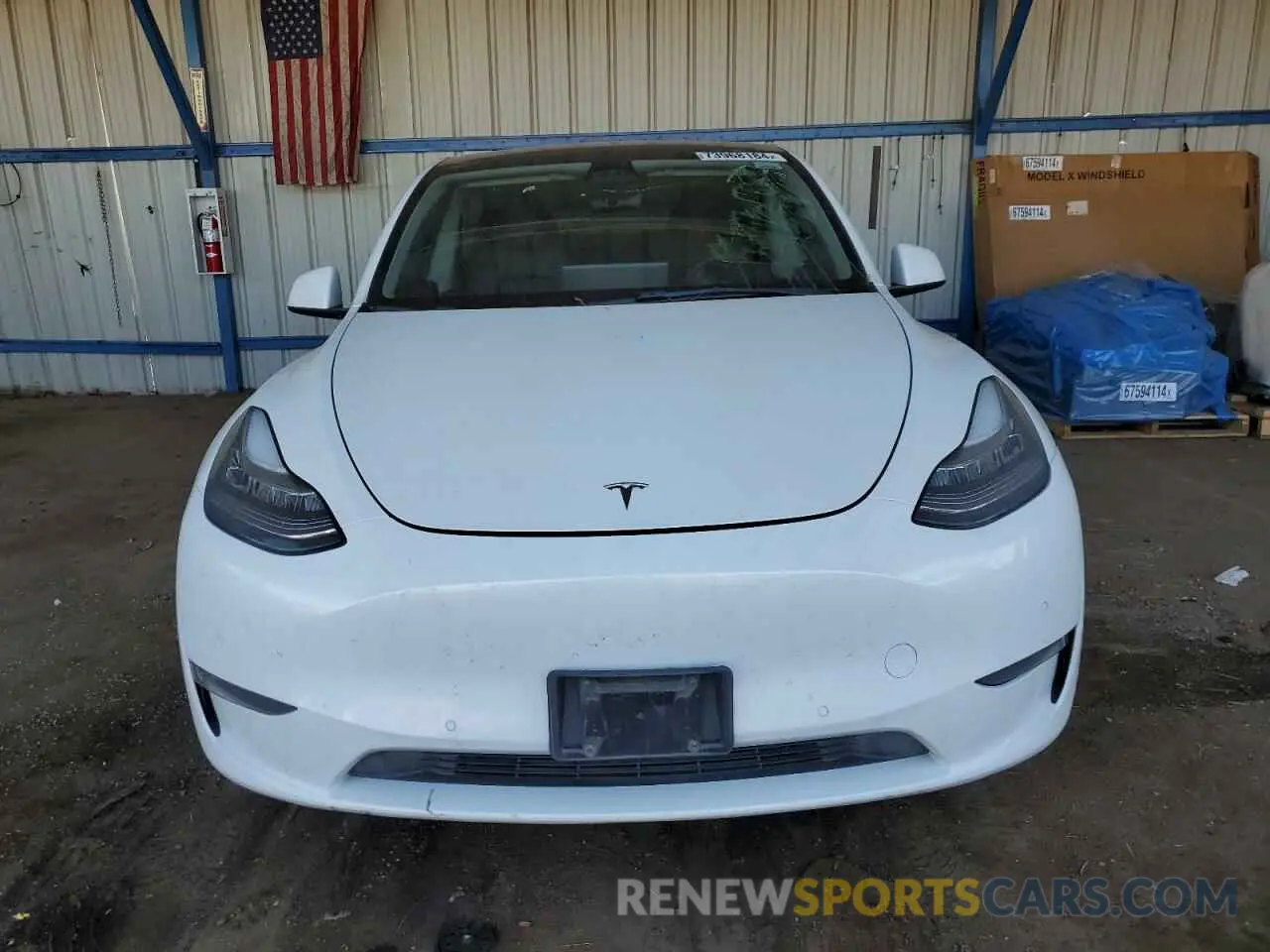 5 Photograph of a damaged car 5YJYGAEE6MF207315 TESLA MODEL Y 2021