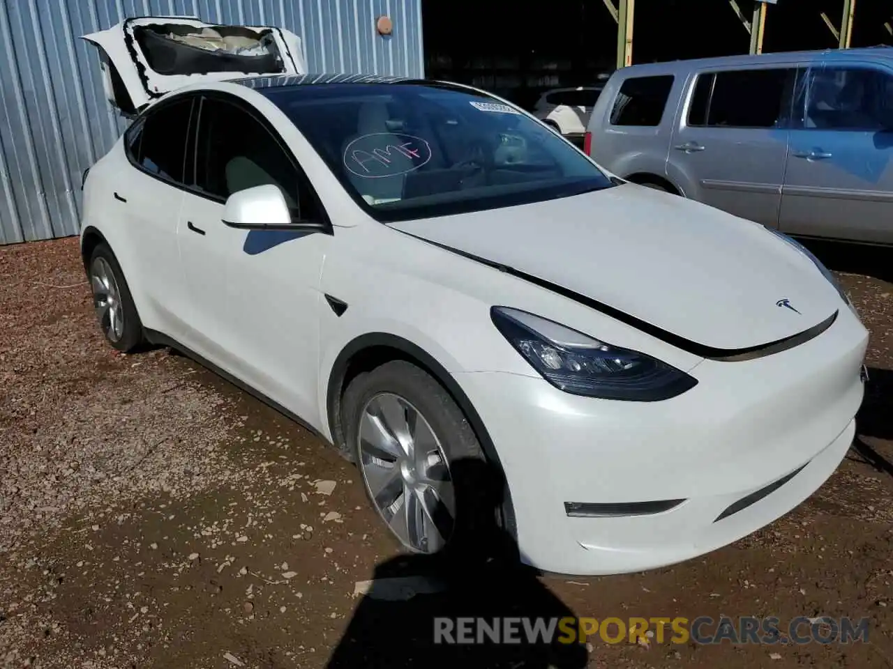 1 Photograph of a damaged car 5YJYGAEE6MF211395 TESLA MODEL Y 2021