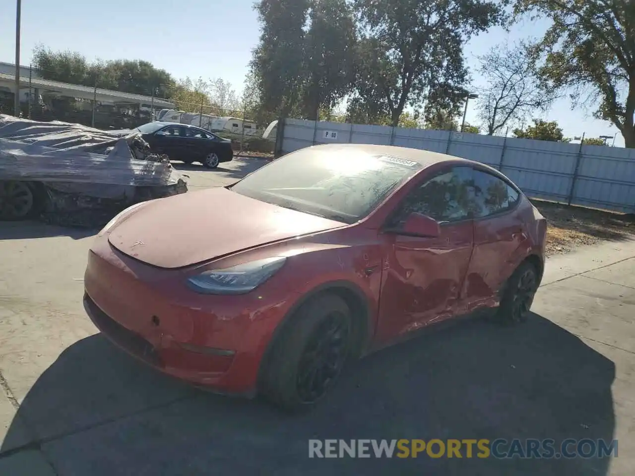 1 Photograph of a damaged car 5YJYGAEE6MF222767 TESLA MODEL Y 2021