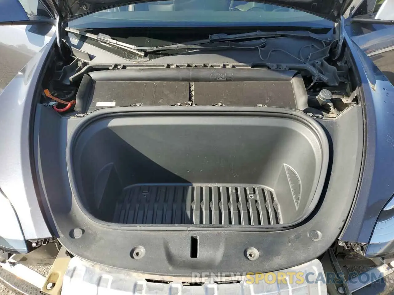12 Photograph of a damaged car 5YJYGAEE6MF244347 TESLA MODEL Y 2021