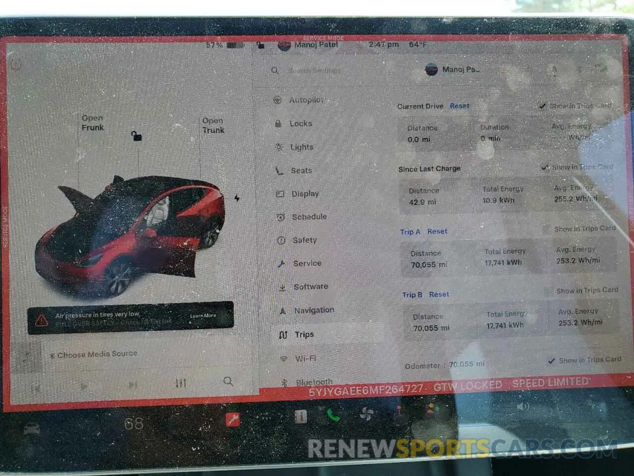 9 Photograph of a damaged car 5YJYGAEE6MF264727 TESLA MODEL Y 2021